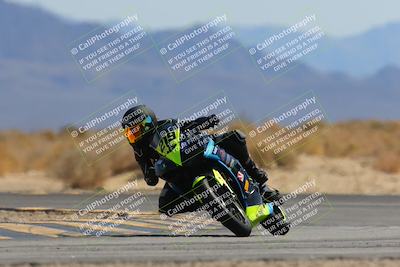 media/Mar-21-2025-CVMA Friday Practice (Fri) [[30cd4fe323]]/5-Racer 4/Session 4 (Turn 16)/